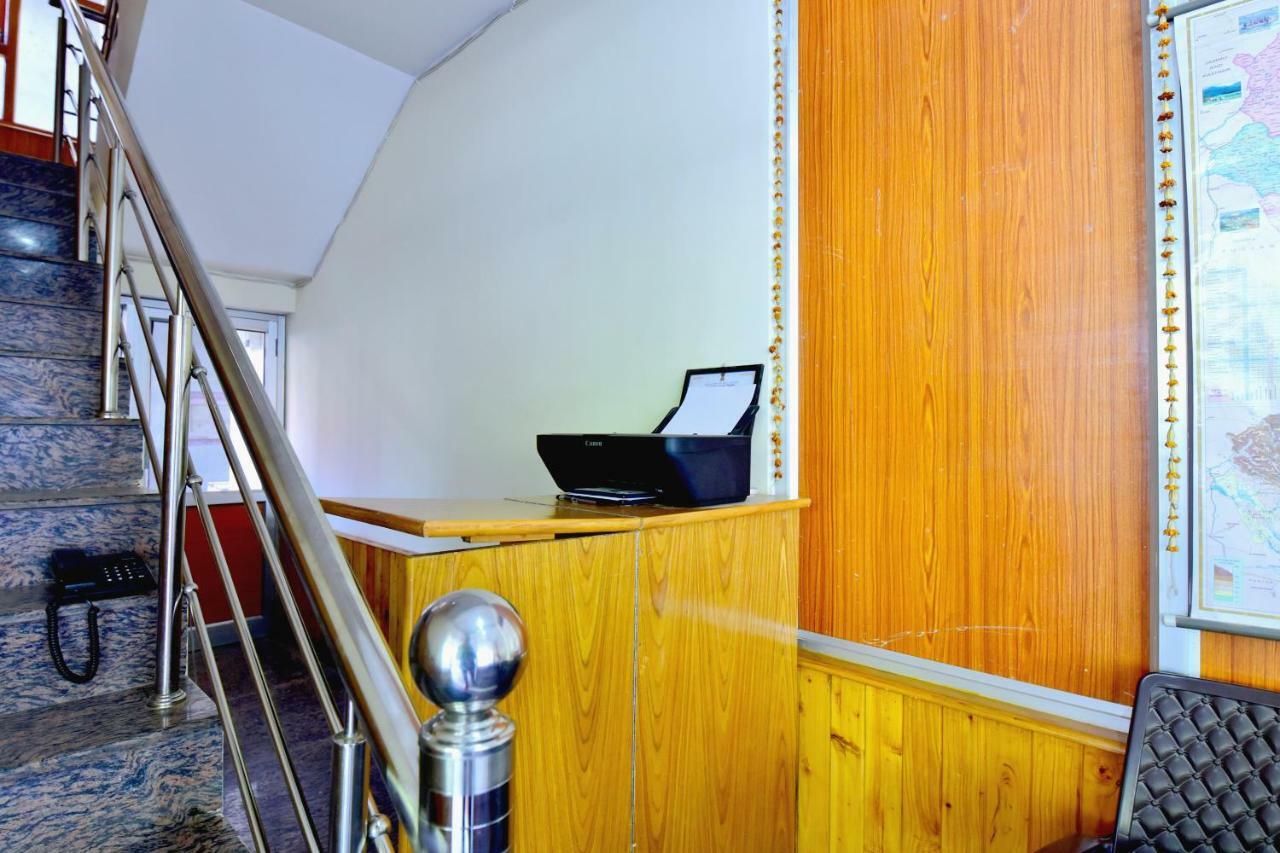 Oyo 38661 Hotel Apna Ghar Manāli Екстериор снимка